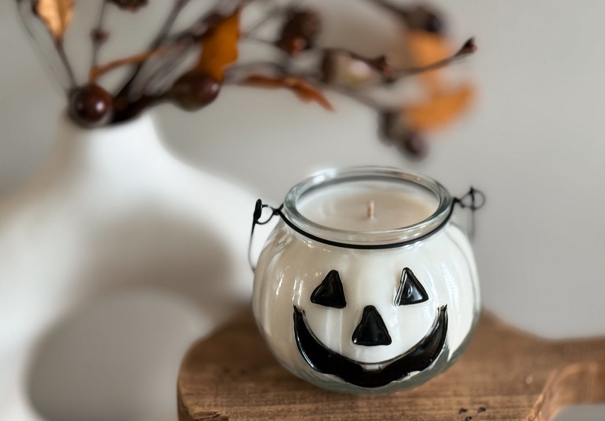 Jack O’ Lantern Pumpkin 12oz Candle (Clear)